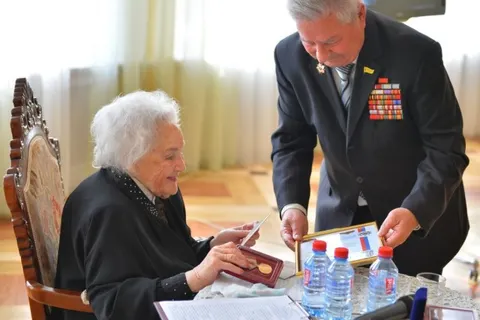 Актрисе ярославского Волковского театра Софье Аверичевой исполнилось 100 лет