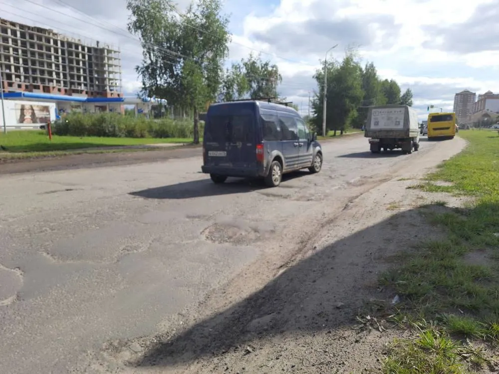 На Машиностроителей в Ярославле поставят барьеры и дополнительный светофор
