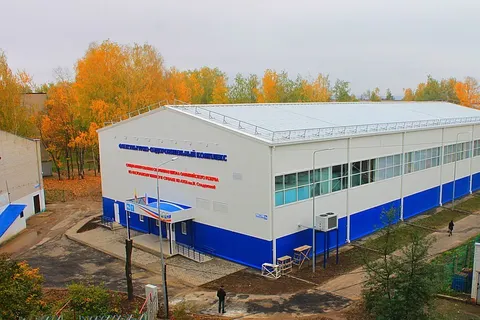 Под Ярославлем вместо спорткомплекса с картинки построили ФОК-склад