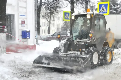 Мэрия Ярославля сообщает противоречивые данные о количестве снегоуборочной техники на улицах города