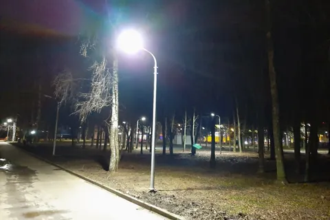 В Ярославле в парке «30-летия Победы» появился свет