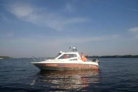 Старшеклассники Ярославской области исследуют качество воды в Волге