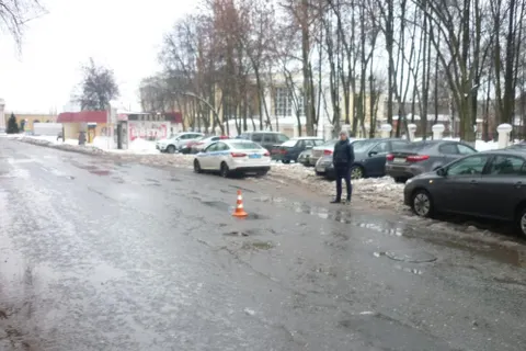 В Ярославле сбита переходившая в неустановленном месте дорогу женщина
