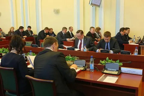 Экономия бюджетных средств по итогам госзакупок в 2014 году в Ярославской области составила порядка 1 млрд. рублей