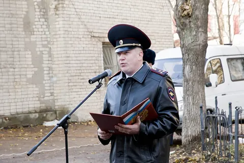 В Ярославле открыт памятный знак погибшим сотрудникам службы вневедомственной охраны