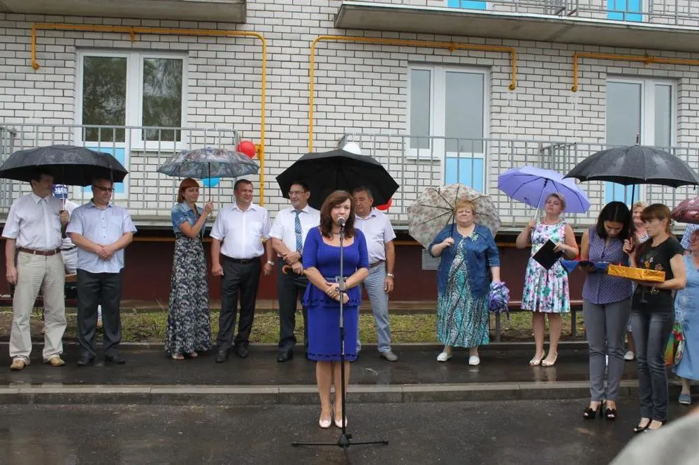 В Ярославской области тридцать семей переселили из аварийного жилья