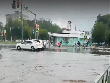 В Ярославль пришел большой потоп