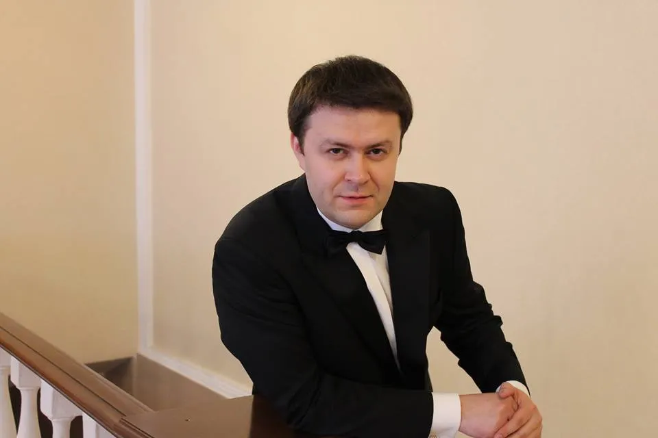Исполнитель романсов из Ярославля завоевал «серебро» на Всероссийском конкурсе во Владимире