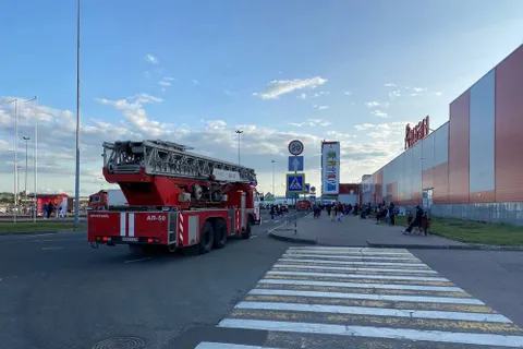 В Ярославле после пожара открыли только часть «Вернисажа»