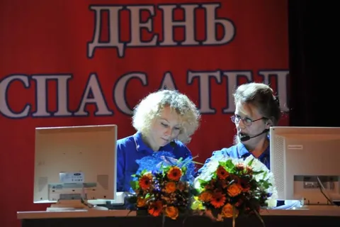 Ярославские спасатели получили к юбилею новый специализированный транспорт