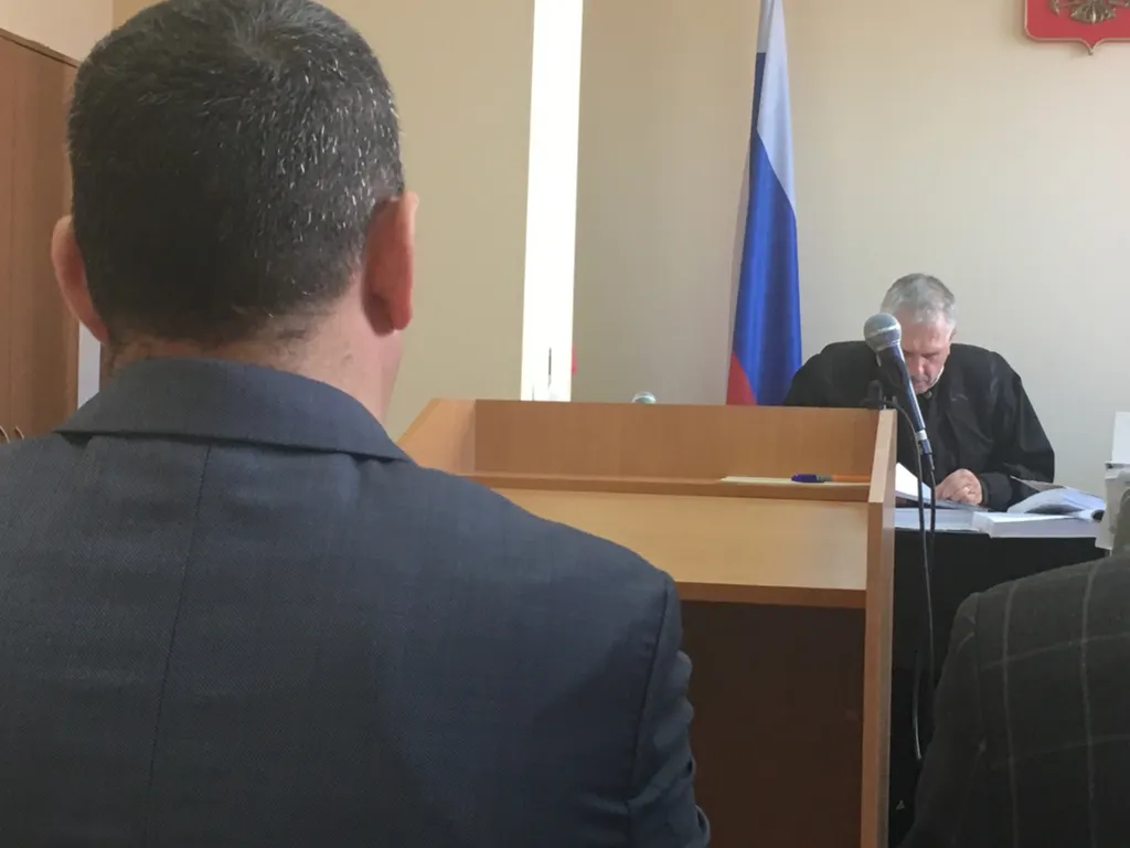 Защита просит прекратить дело в отношении директора «Яргорэлектротранса»