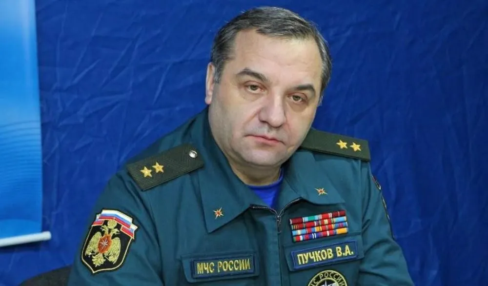 В Ярославль прибыл министр МЧС Владимир Пучков