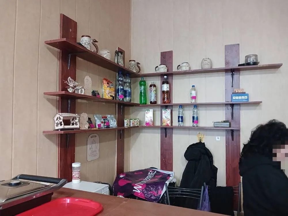 Ярославские приставы закрыли закусочную на окраине Брагино