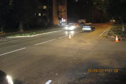В центре Ярославля под колесами автомобиля погиб пенсионер