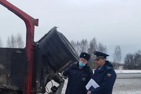 После ДТП под Ростовом в больнице остаются мальчик и девочка