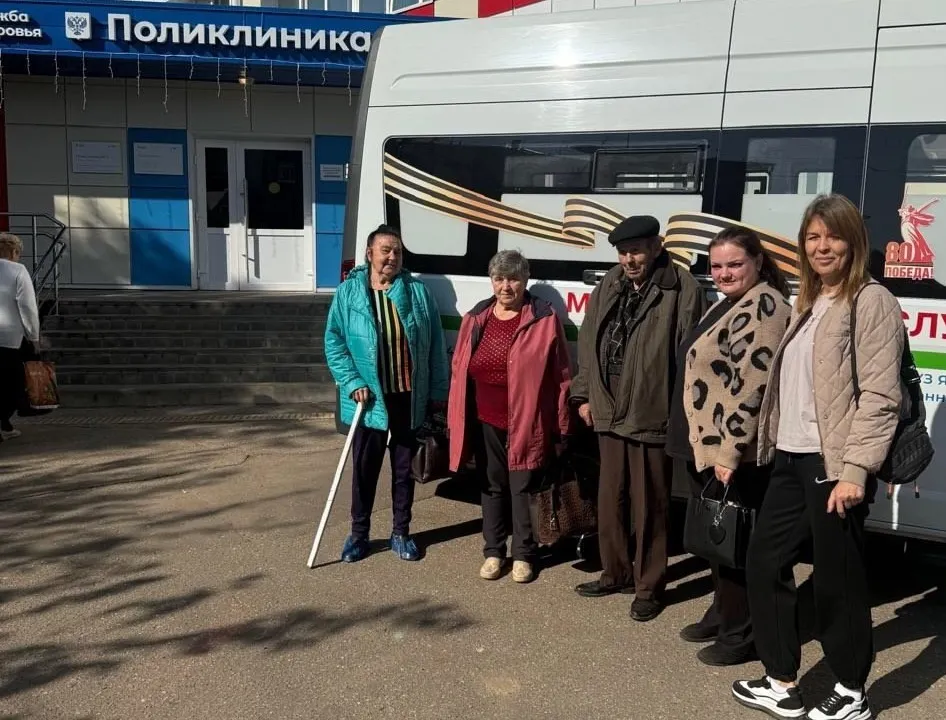 Жители Брейтовского округа довольны поездками на медицинских шаттлах