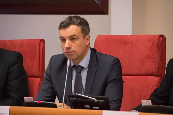 Владимир Денисов: «Принятая схема размещения участков для голосования – наиболее оптимальная»