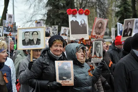 В строю «Бессмертного полка» прошли пятнадцать тысяч ярославцев