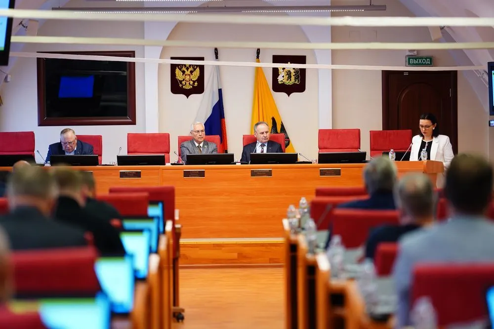 Председатель Яроблдумы призвал верстать реалистичный бюджет