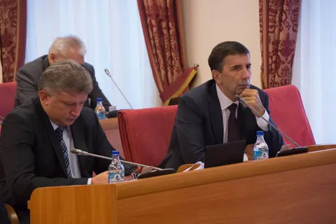 В Ярославской думе прошли депутатские слушания по бюджету 2016
