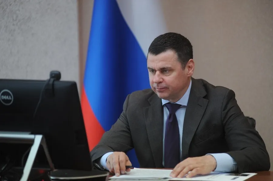 Ярославский губернатор решил прервать отпуск