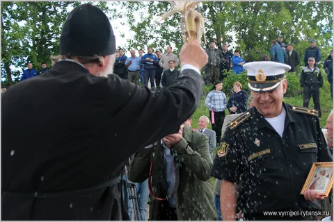 В Рыбинске спустили на воду большой гидрографический катер