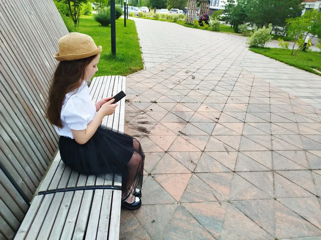 Детям в случае опасности стала доступна «SOS-кнопка»