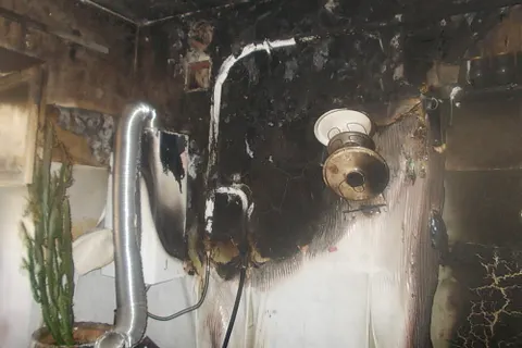 В Ярославской области из-за газовой колонки загорелась квартира