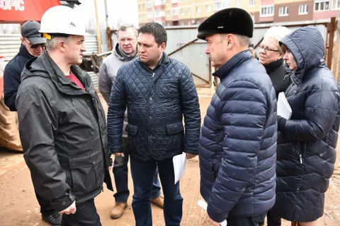 В Ярославле комиссия проверила состояние стройплощадок