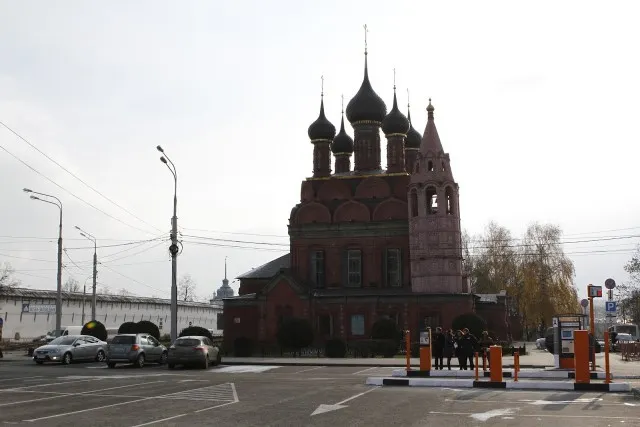 В Ярославле начали работать две платные парковки