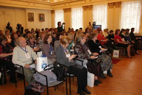 Депутаты муниципалитета Ярославля приняли участие в открытии «Библиокаравана-2015»