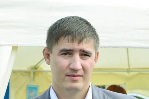 Годовалый Миша Чистяков первым посетил презентацию спортивных школ Ярославля. С фото