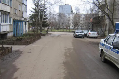 В Ярославской области «пятнадцатая» наехала на молодую женщину
