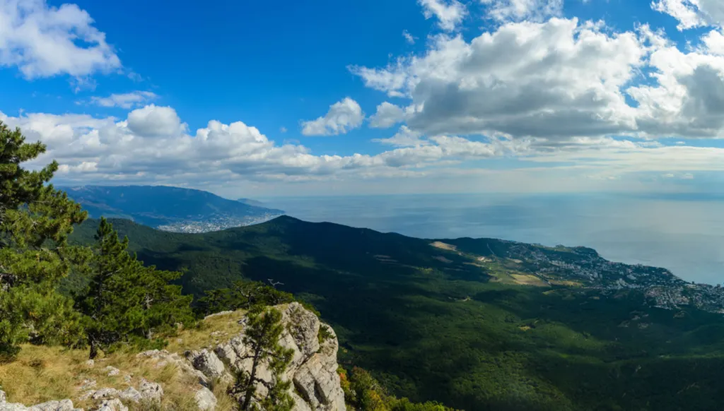 Жительница Ярославской области заблудилась на плато в Крыму