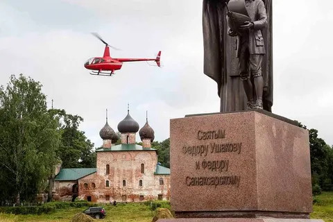 Адмиралу Ушакову открыли памятник на месте его крещения