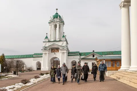 Музей «Ростовский кремль» провел Пасхальную звонильную неделю