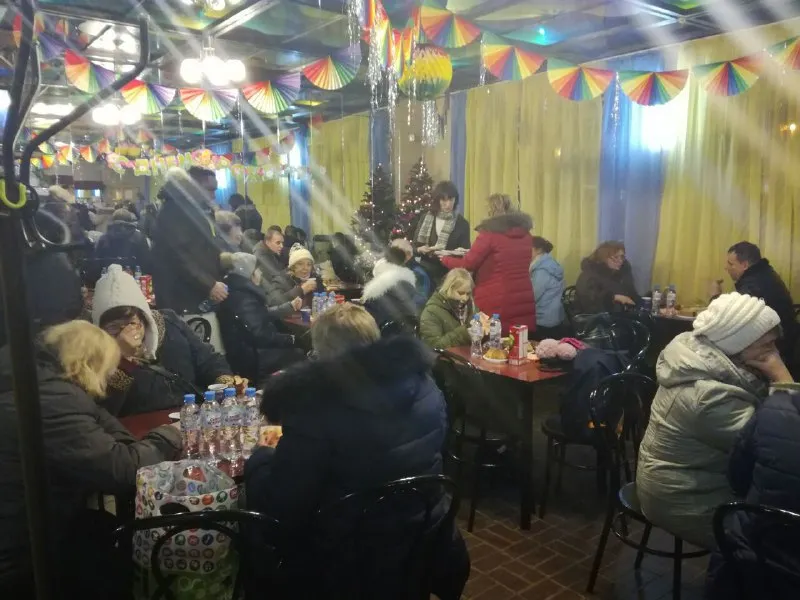 Под Ярославлем в мороз сломался автобус с туристами