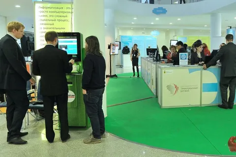 В Ярославле продолжает работу IV Международный форум «Инновации. Бизнес. Образование-2013». Фоторепортаж