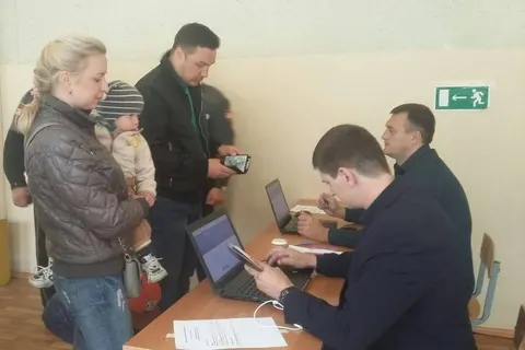 Участники праймериз отчитываются о своих победах в соцсетях