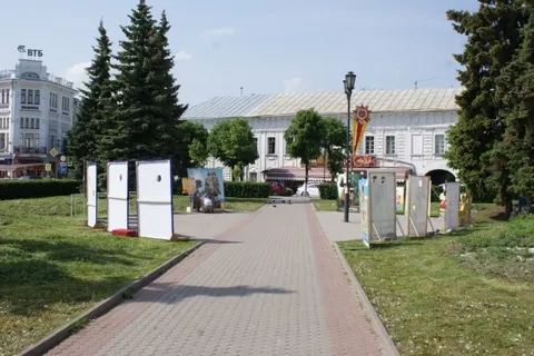 В Ярославле установили тантамарески ко Дню города
