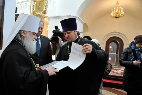 В Ярославскую область вернулась похищенная икона. Фоторепортаж