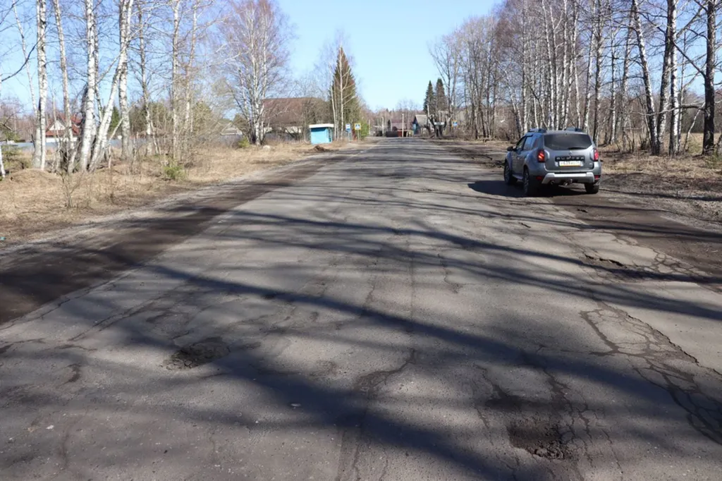 В Ярославской области нашли подрядчиков по ремонту отдаленной автомагистрали