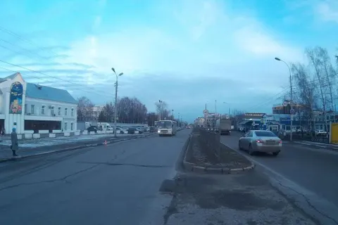 В ярославском автобусе пожилая женщина получила ушиб головы