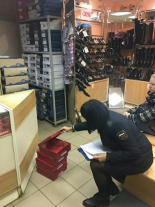 В Ярославле обувной магазин не хотел расплачиваться с клининговой компанией