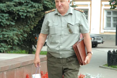 16 политиков и не только Ярославской области. С фото