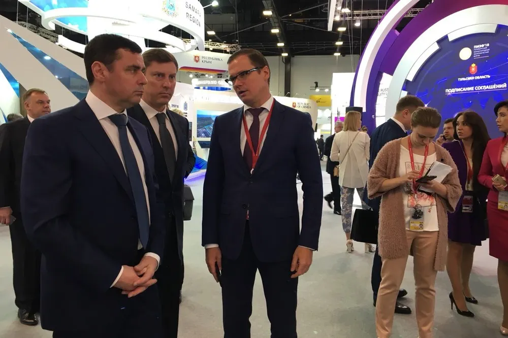 Делегация Ярославской области работает на Петербургском экономическом форуме