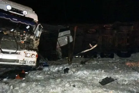 В ДТП под Ярославлем один человек погиб, двое получили травмы