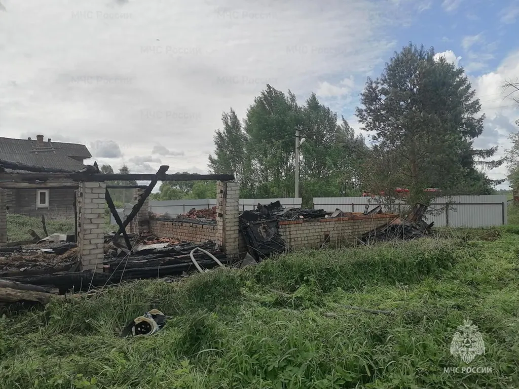В Ярославской области сгорел частный дом