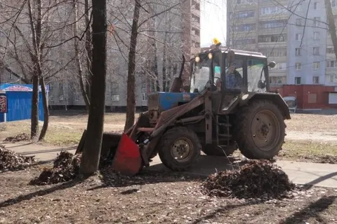 В Красноперекопском районе Ярославля проведено 25 субботников