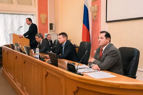 Депутаты муниципалитета Ярославля обсудили проблемы капитального ремонта многоквартирных домов
